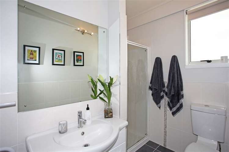 14 Merlot Lane Pukekohe_10