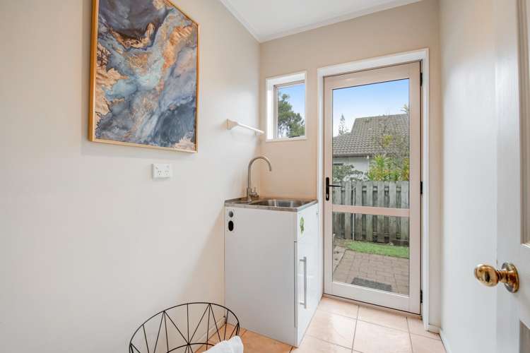 36 Woodstock Road Forrest Hill_15