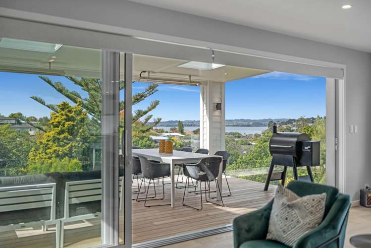 37 Glenfern Road Mellons Bay_13