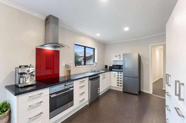 57 Martin Road Paraparaumu Beach_1