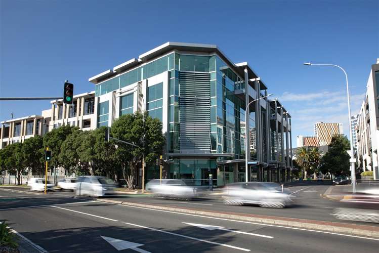 30 Mahuhu Crescent_0