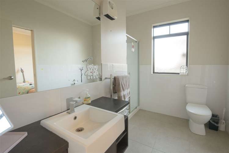 9 Tivoli Court Flat Bush_19