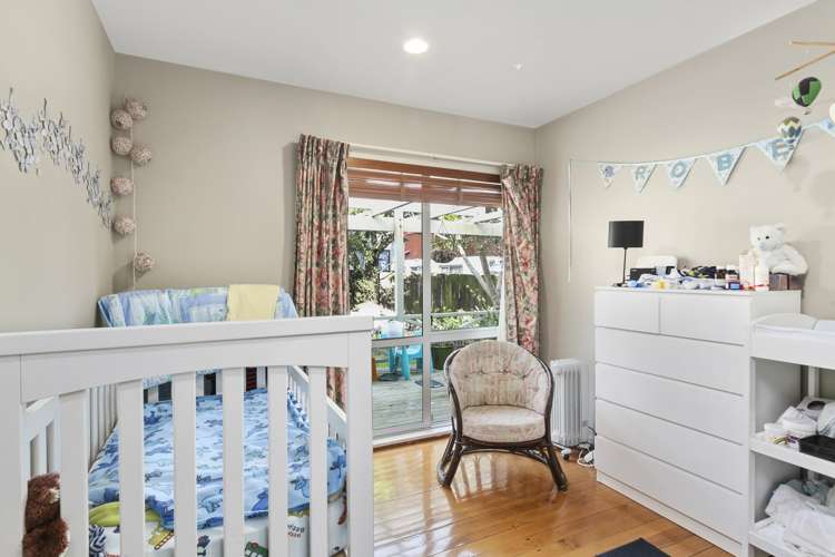 7 Essex Street Te Atatu South_15