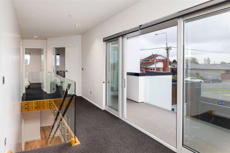 82 Burwood Road Burwood_14