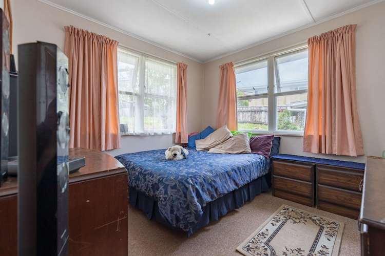 43 Mark Avenue Paparangi_10