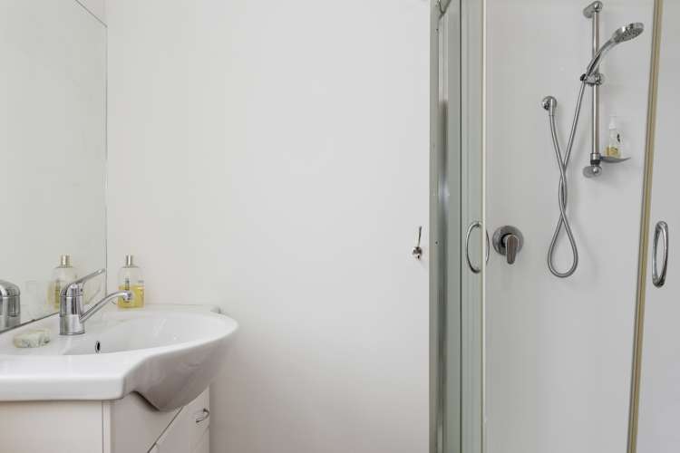 610 Woodside Road Oxford_12