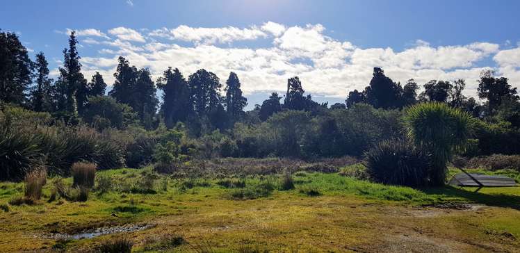 15 Nyhon Place Haast_9