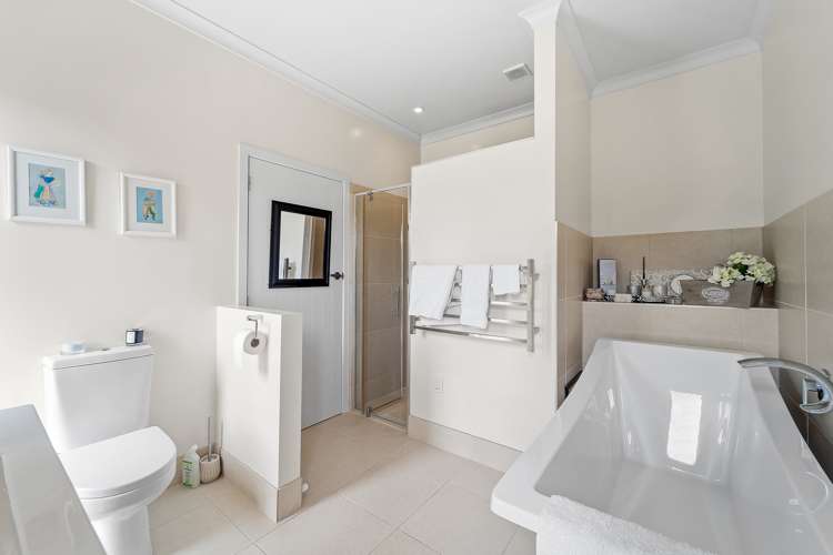 35 Hobbs Road Matakatia_26