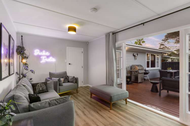 32a Godley Road Green Bay_4