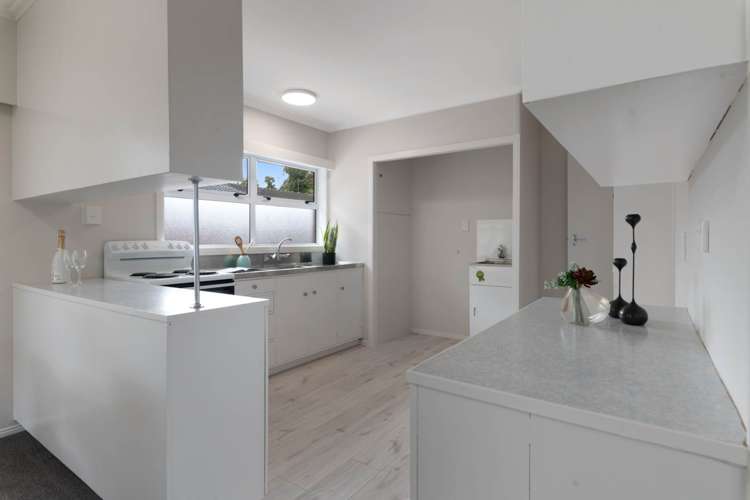 1/8 Edgewater Drive Pakuranga_7