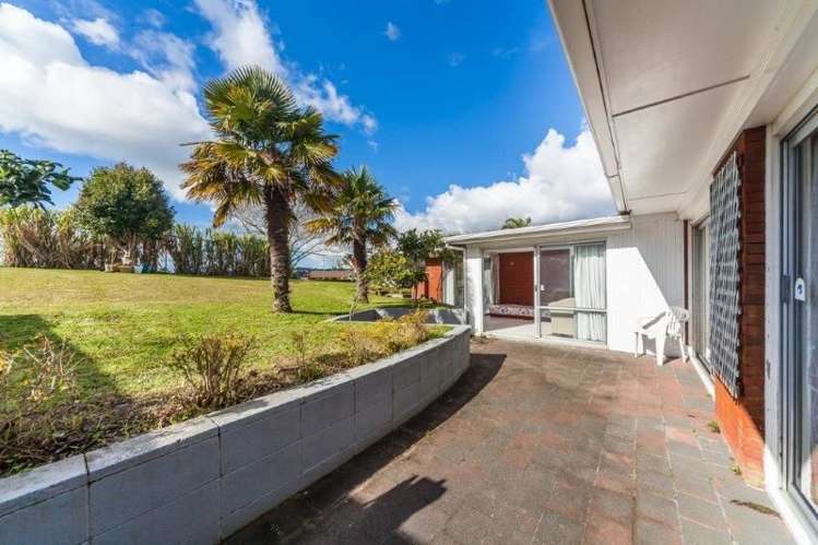 26 Cascades Road Pakuranga Heights_3
