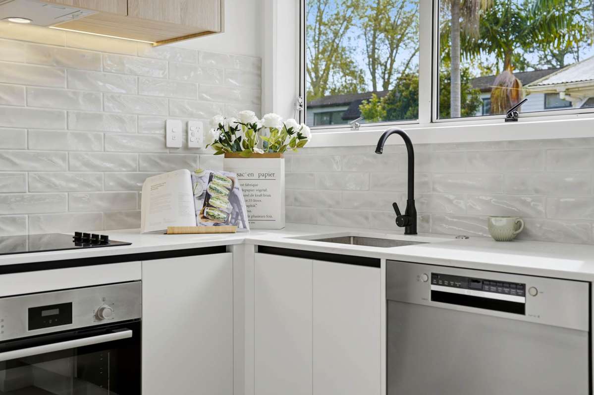 99 Riverpark Crescent_5