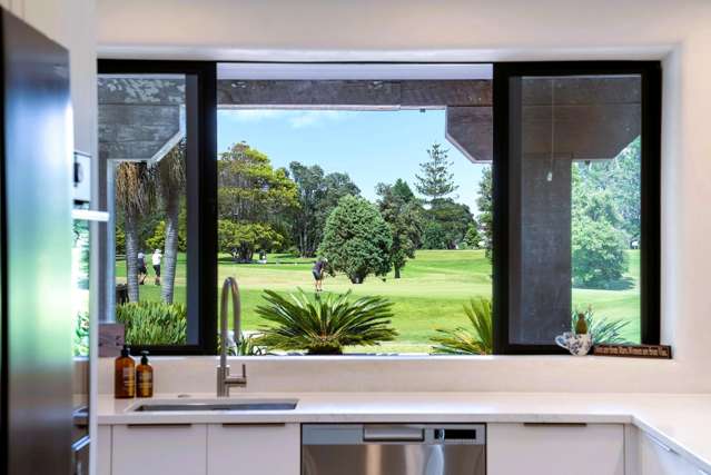 214 Oceanbeach Road Mt Maunganui_1