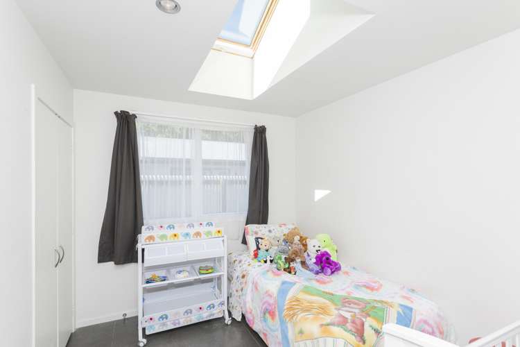 8 Parker Street Elgin_15