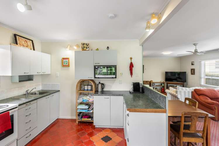 21 Whiritoa Beach Road Whiritoa_4