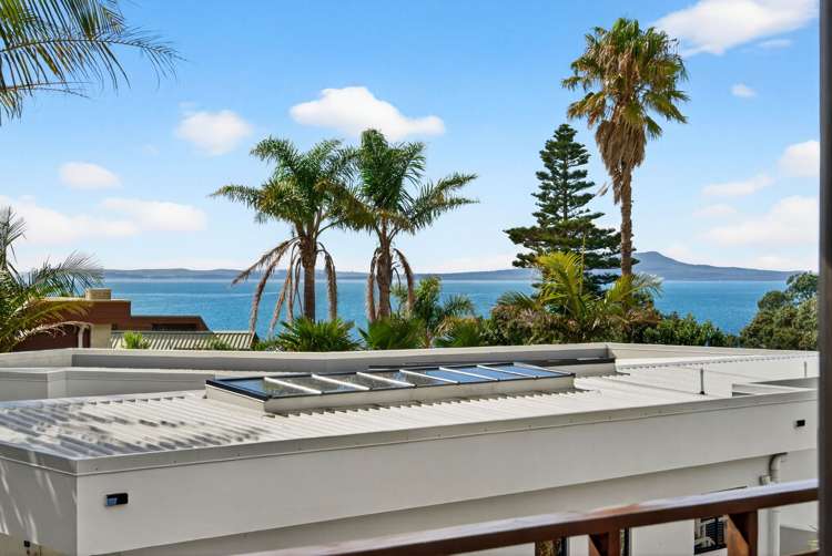 1 & 2/50 Masterton Road Rothesay Bay_13