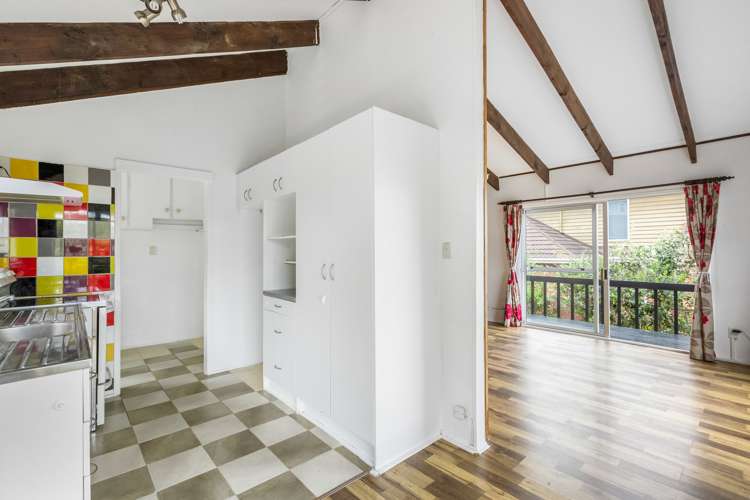 1/10 Waratah Street Birkenhead_12