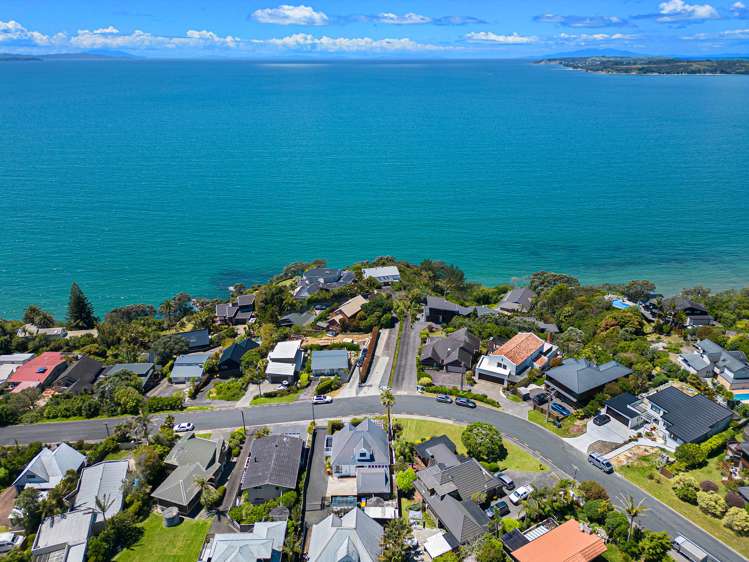 1/6 Duncansby Road Stanmore Bay_15