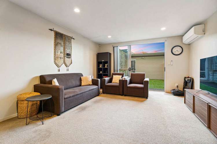 7/1 Gracechurch Drive_5