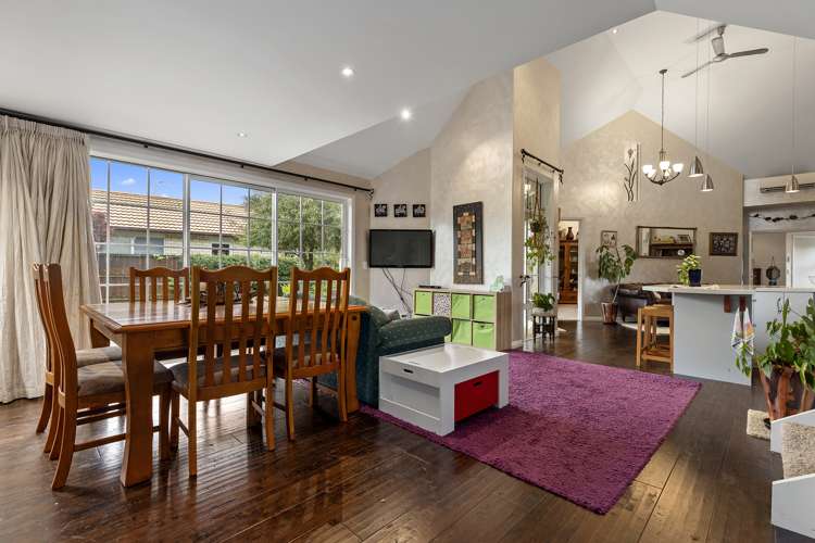 14 Mosslea Court Rototuna North_7