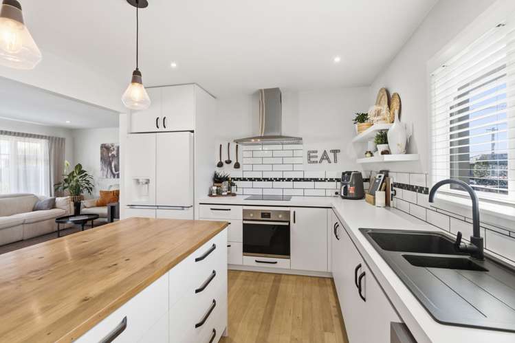 2 Sabina Street Shirley_8