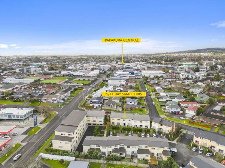 15/11 Ray Small Drive Papakura_13