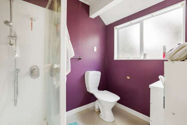 77 Te Atatu Road Te Atatu South_9