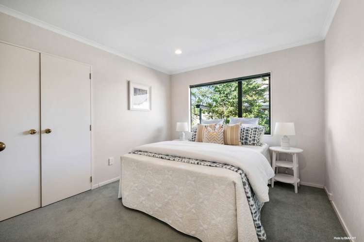 23 Ambleside Drive Northpark_11