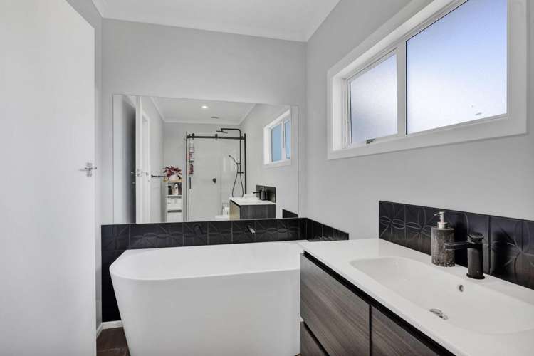 130 Fairfield Road Hawera_20