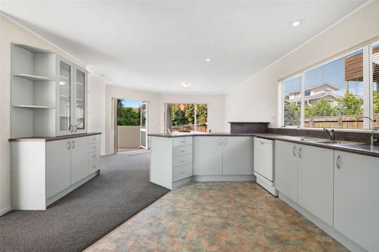 8 Charlotte Street Stanmore Bay_8