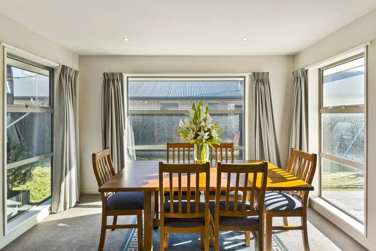 99 Bibiana Street Aidanfield_5