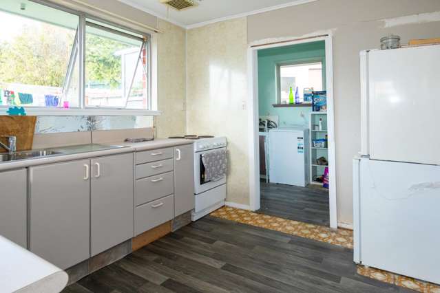 75 Old North Road Marchwiel_2