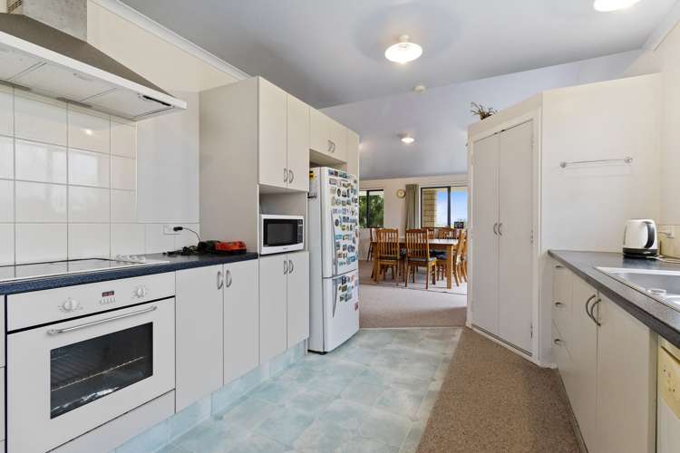 800 Tuhikaramea Road Ngahinapouri_12