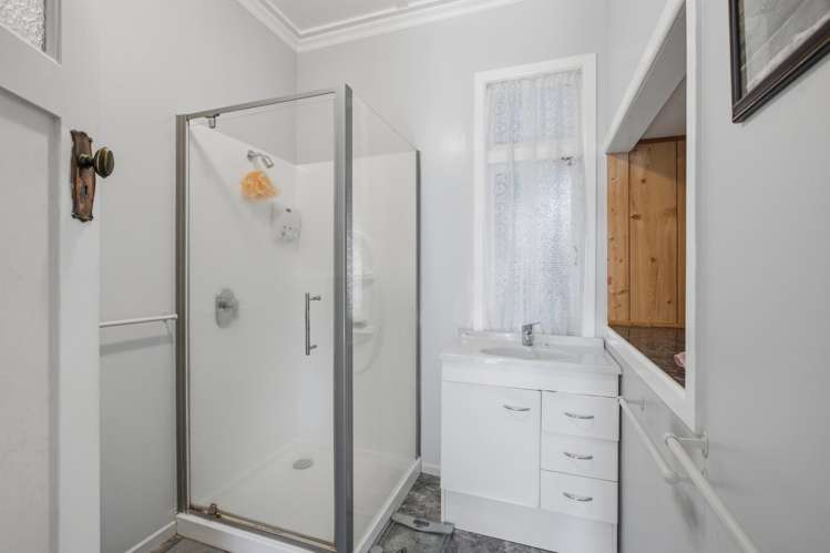 38 Whakapaki Street Urenui_26