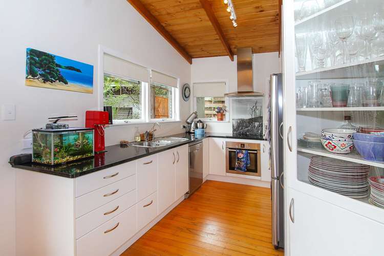 28 Kauri Road Birkenhead_2