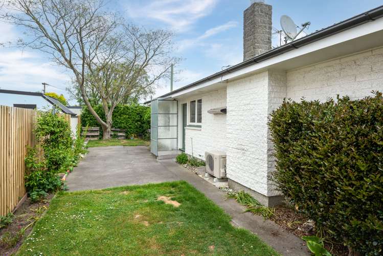 3/7 Curletts Road Sockburn_10