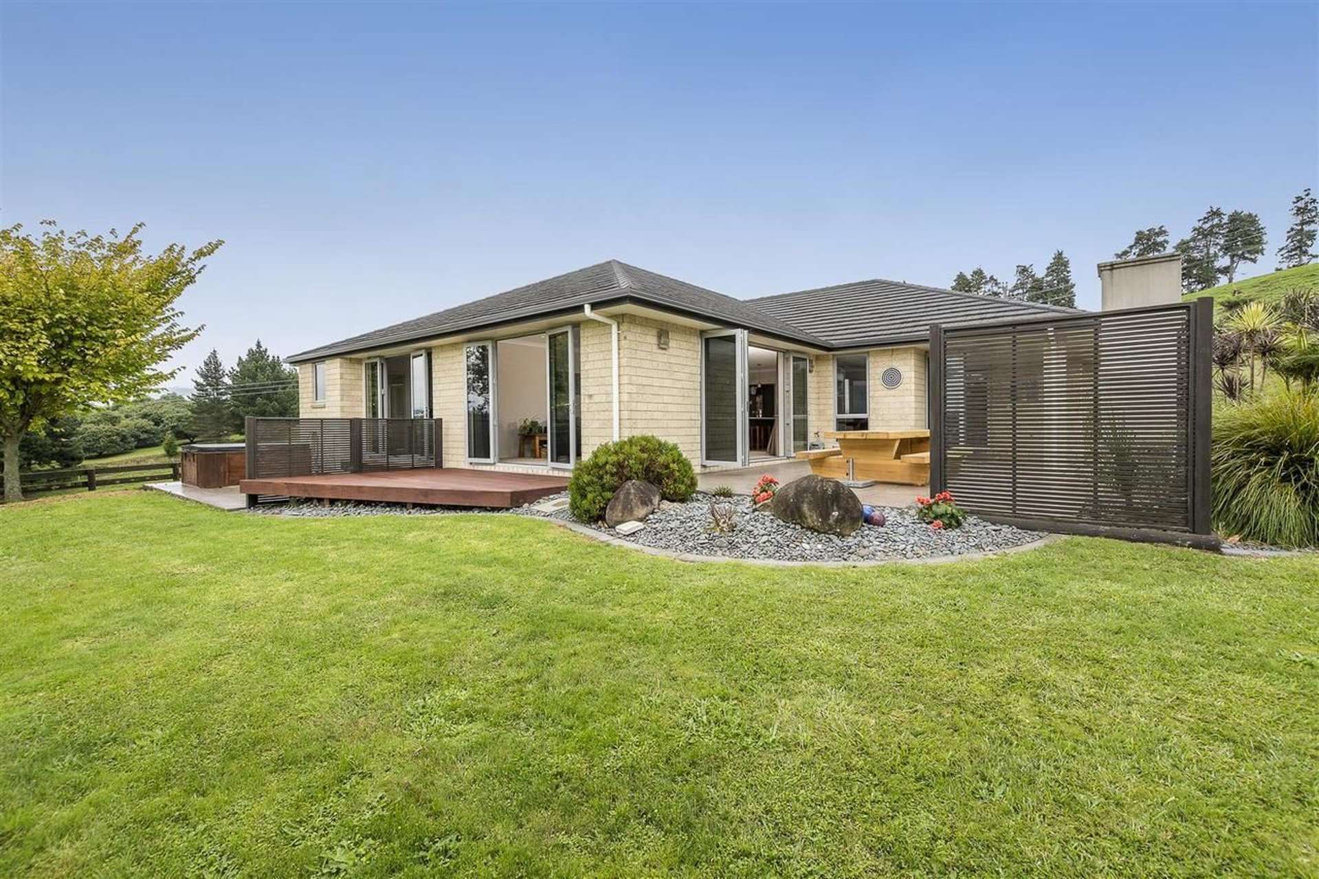 87 Busby Road Hauraki Surrounds_0