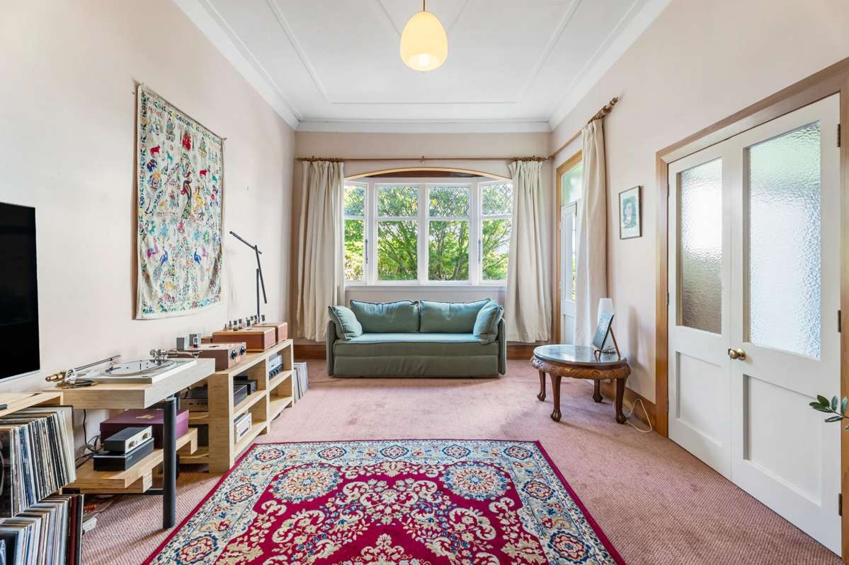 35 Lawrence Street_4