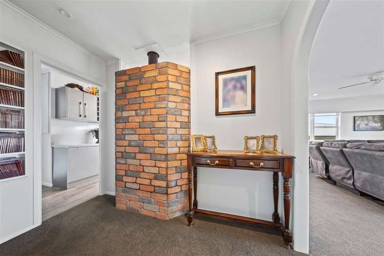 2 Bickerstaffe Road Maungaturoto_24