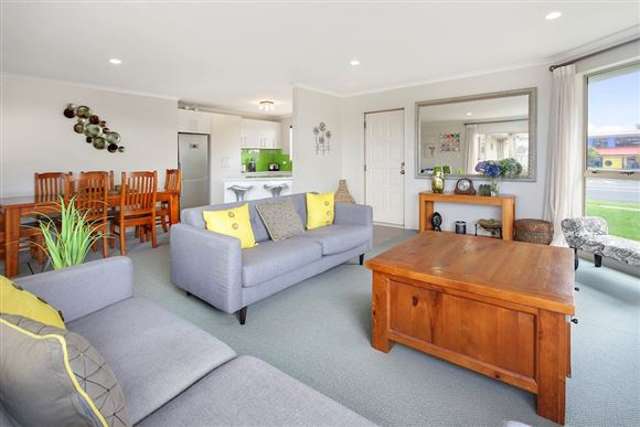 42 Semillon Avenue Henderson_2