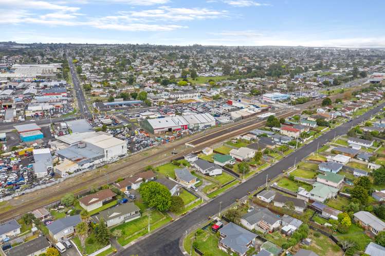 2/62 Greenmeadows Avenue Manurewa_16