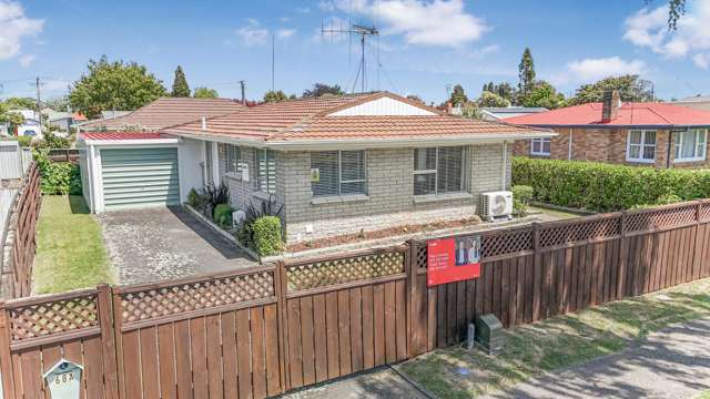 Two Bed Brick in Boys & Girls High Zones