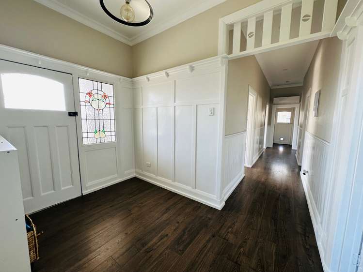 2 Armstrong Street Balclutha_14