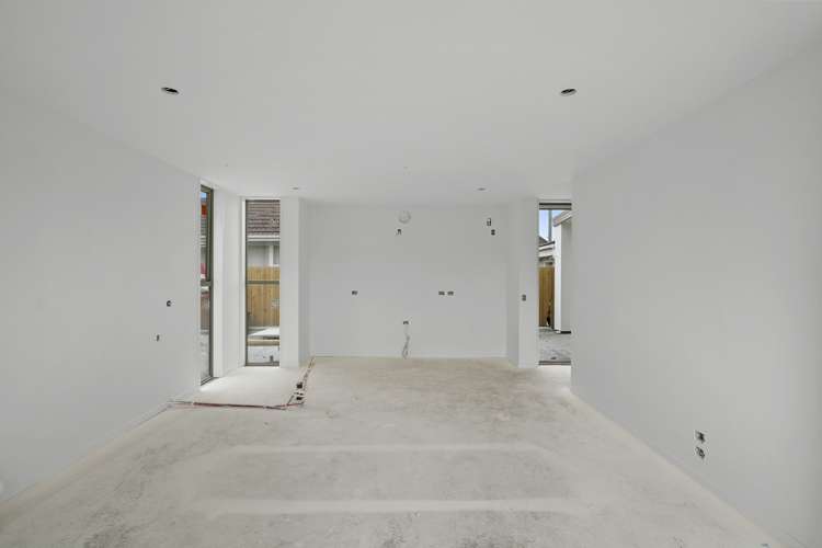 1-4/39 Antigua Street Addington_6