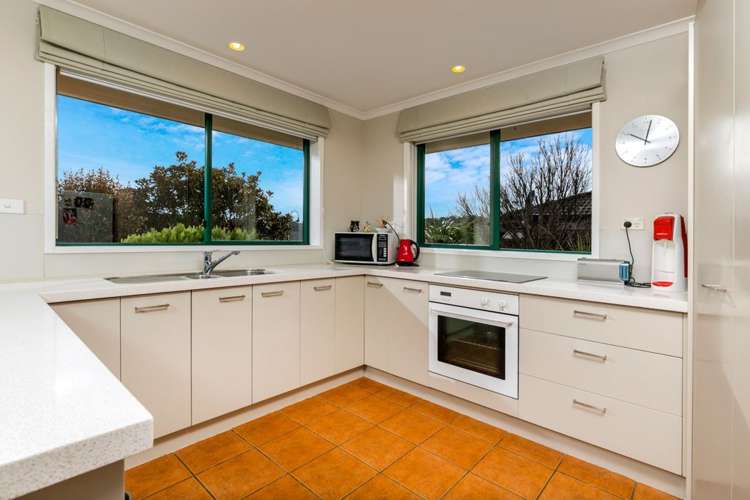 7 Roberta Crescent Orewa_3