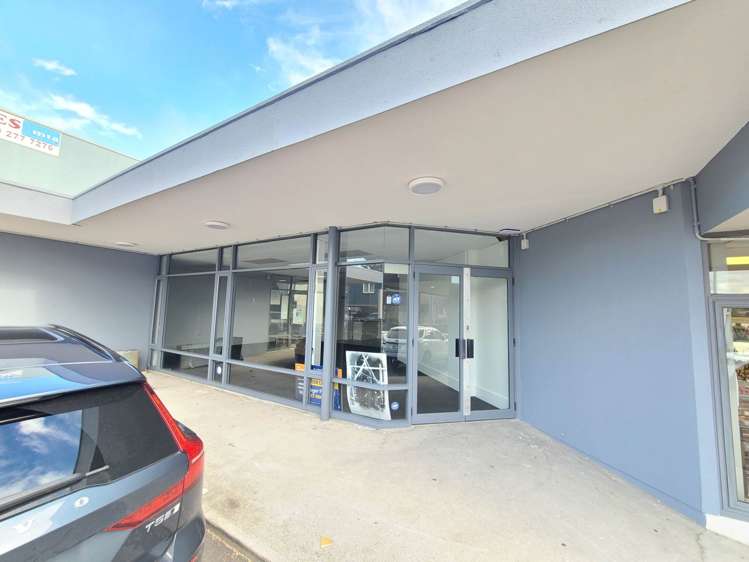 Unit 2/29 Sutton Crescent_0