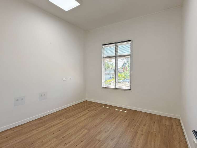 1000 Victoria Street Hamilton Central_8