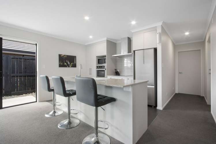 14 Eastbank Drive Katikati_2