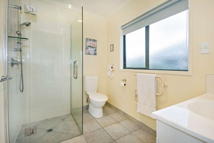 35a Mains Avenue Kensington_15