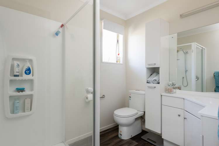 8 Temple Mews Renwick_9